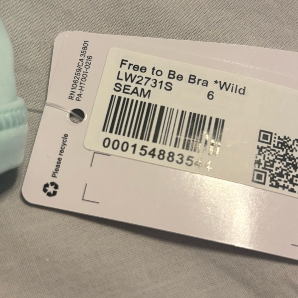 Lululemon Women's Mint Sports Bra - Picture 3 of 5